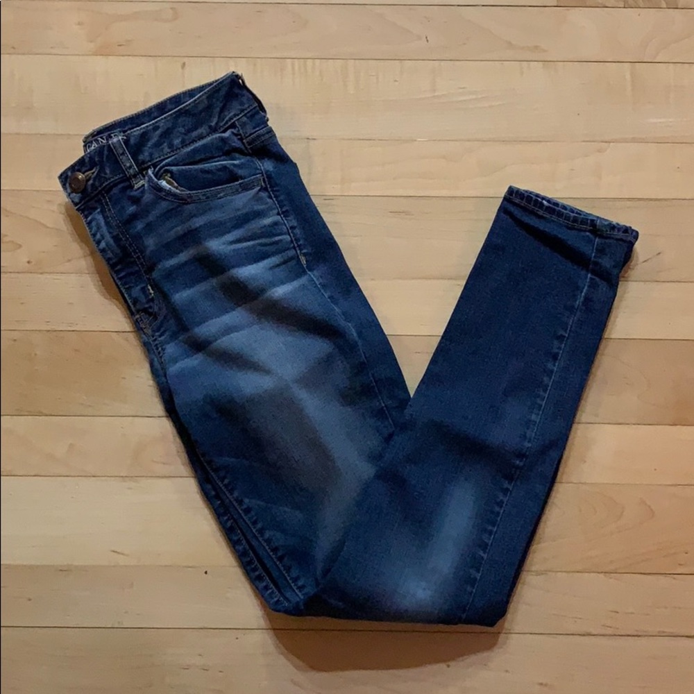 American Eagle Ripped Knee Jeans